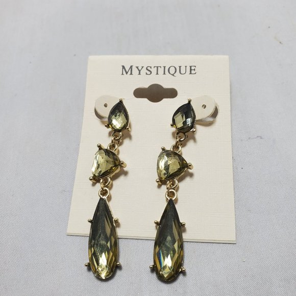 Mystique3 tier drop earring with green olive color stones 2 inch length pierced - Picture 4 of 6